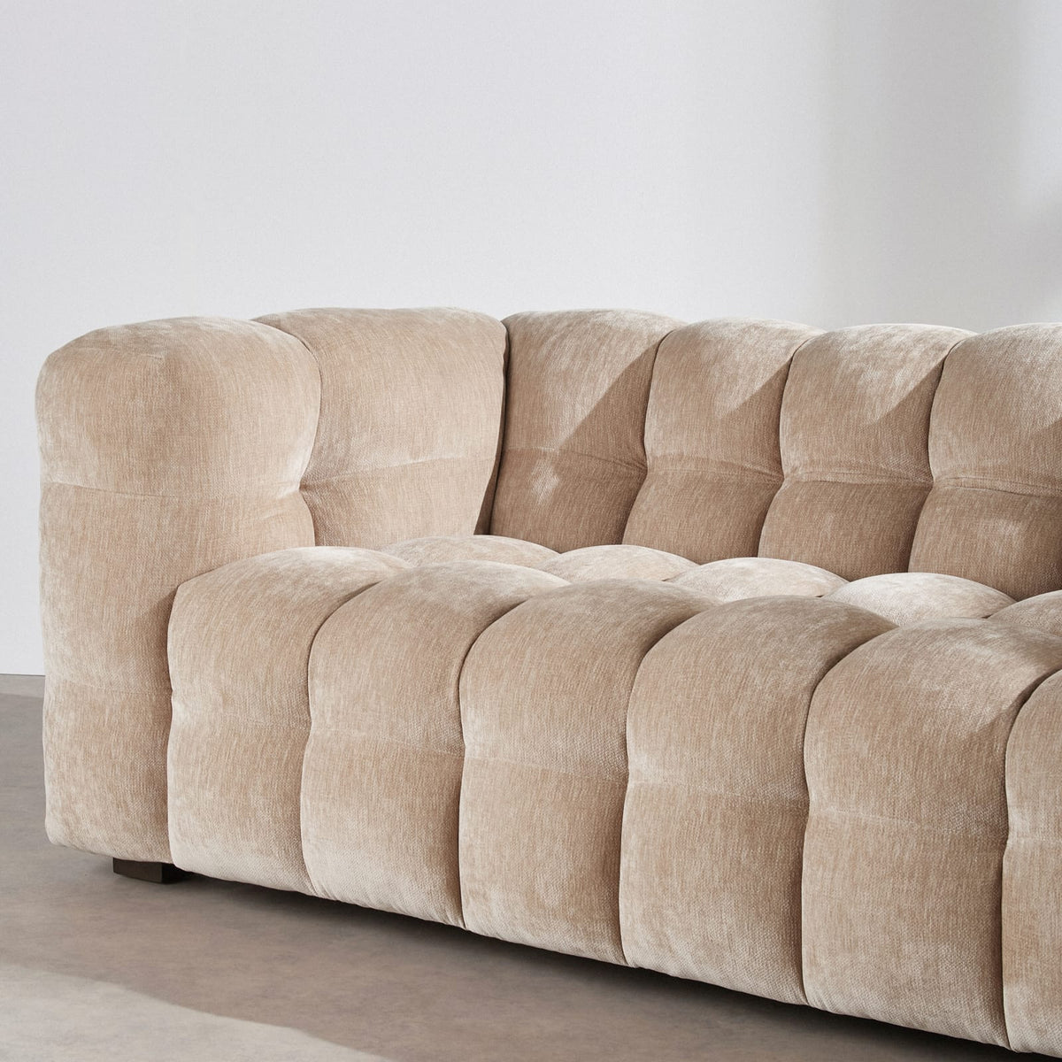 Canapé nuage 3/4 places en velours beige latte effet usé - LILO