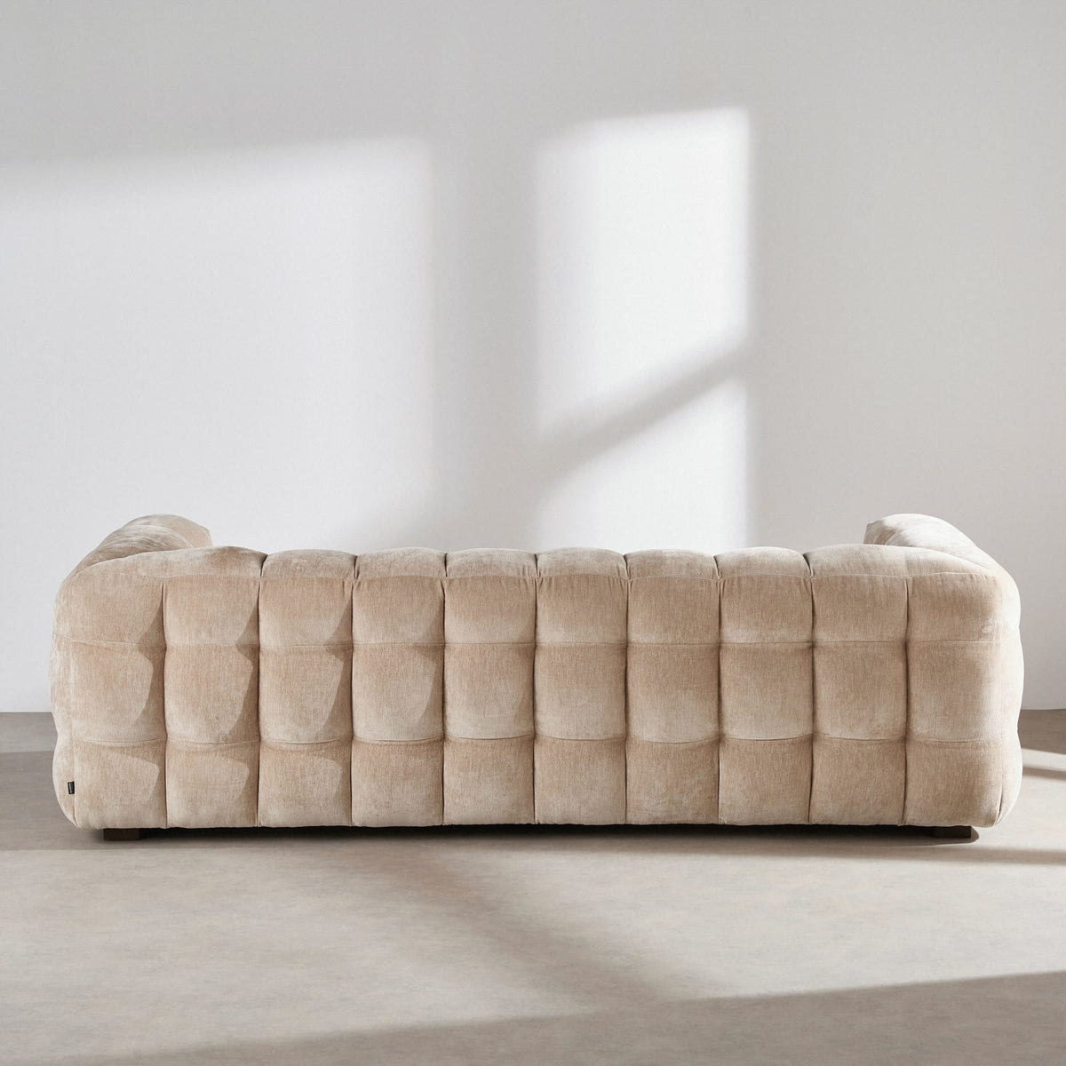 Canapé nuage 3/4 places en velours beige latte effet usé - LILO